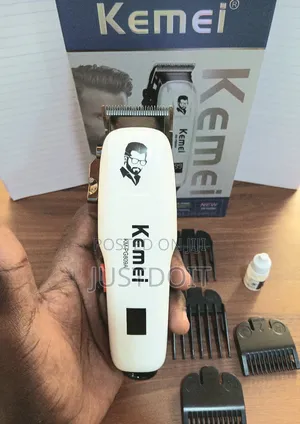 Kemei Pg809a Rechargeable Clipper