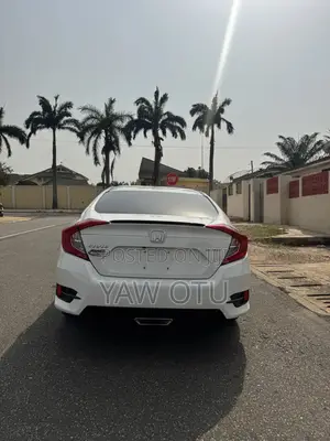Honda Civic EX Sedan 2020 White