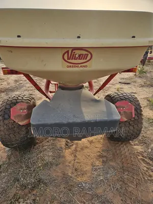 Vicon Fertilizer Spreader