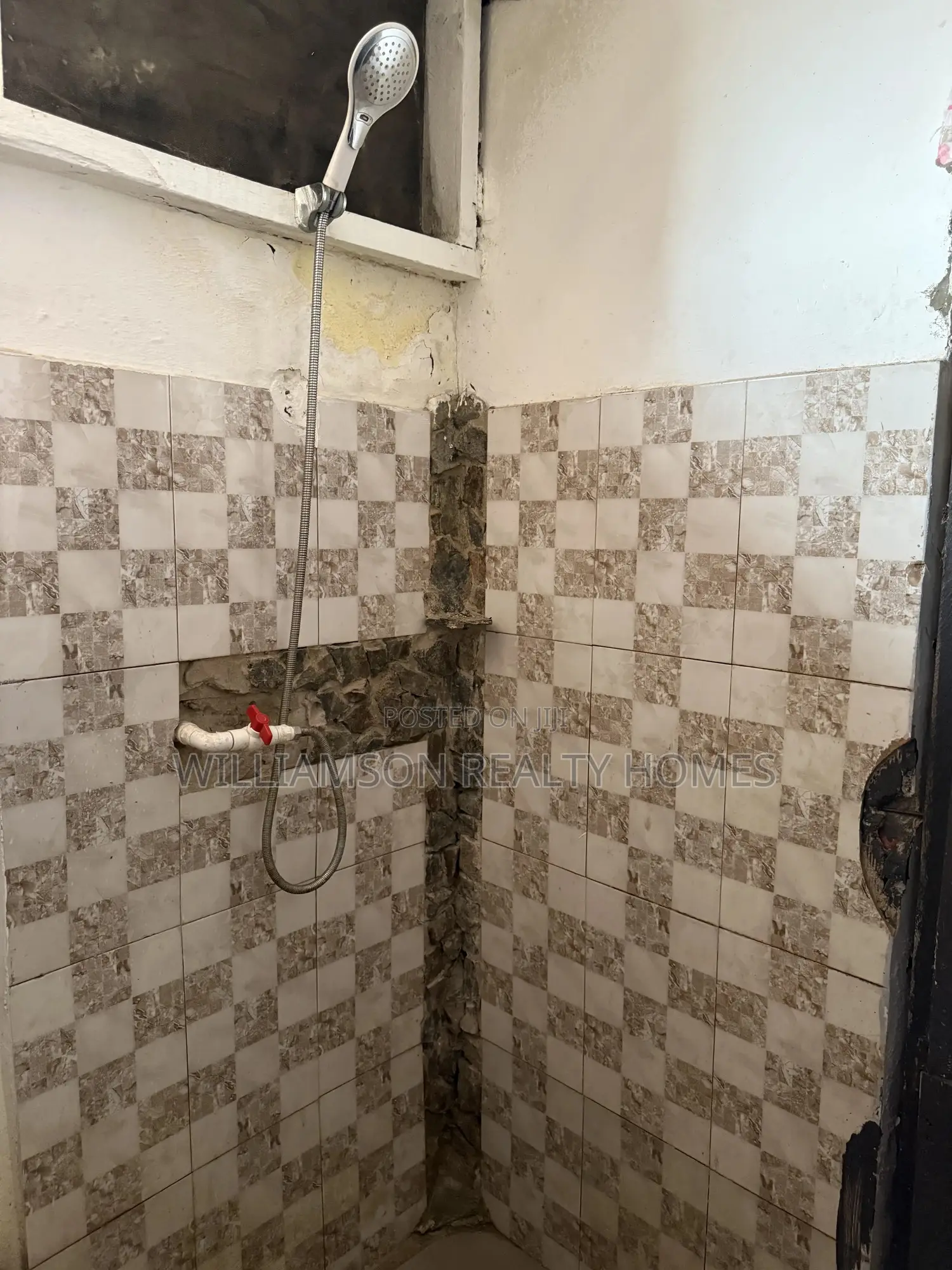 1bdrm Apartment in Kotobabi Area, Spintex for rent
