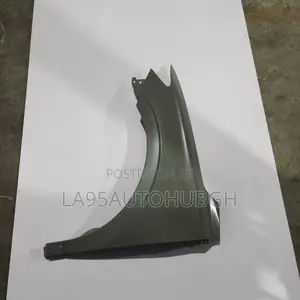 Toyota Vitz 2010,2011,2012,2013,2014 Fenders
