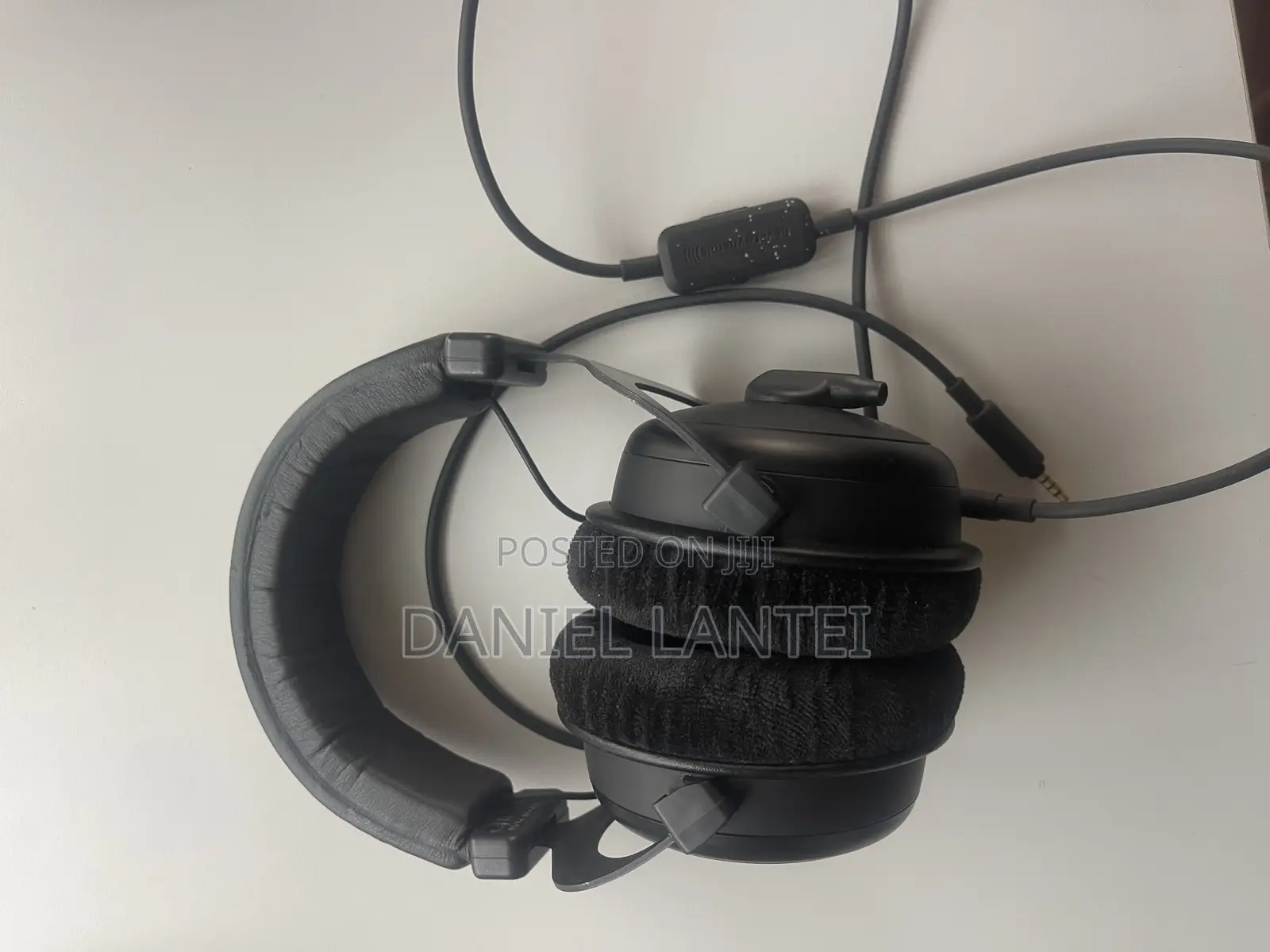 Beyerdynamic MMX 300 + Headphone Extension Cable