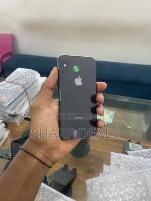 Apple iPhone X 64 GB Black