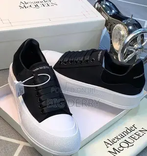 Alexander Mcqueen Deck Plimsoll