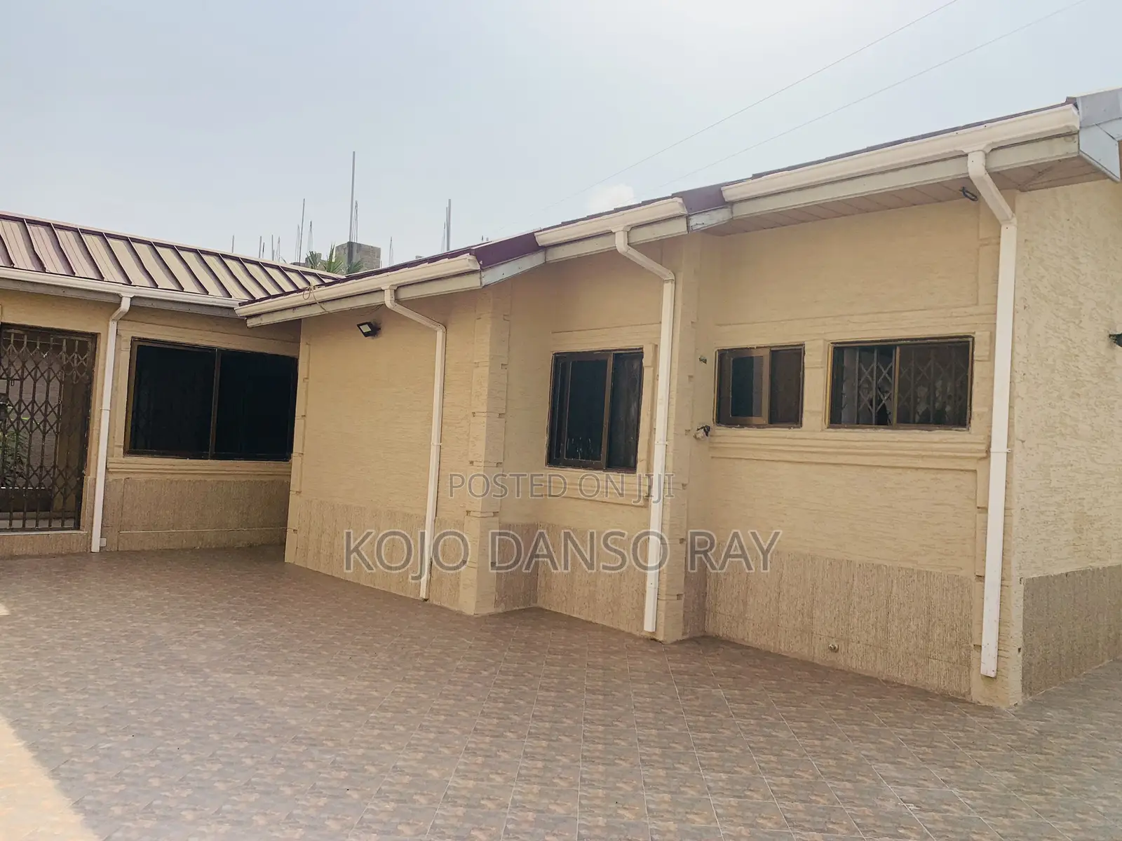 6bdrm House in Pandak Agency, East Legon for rent