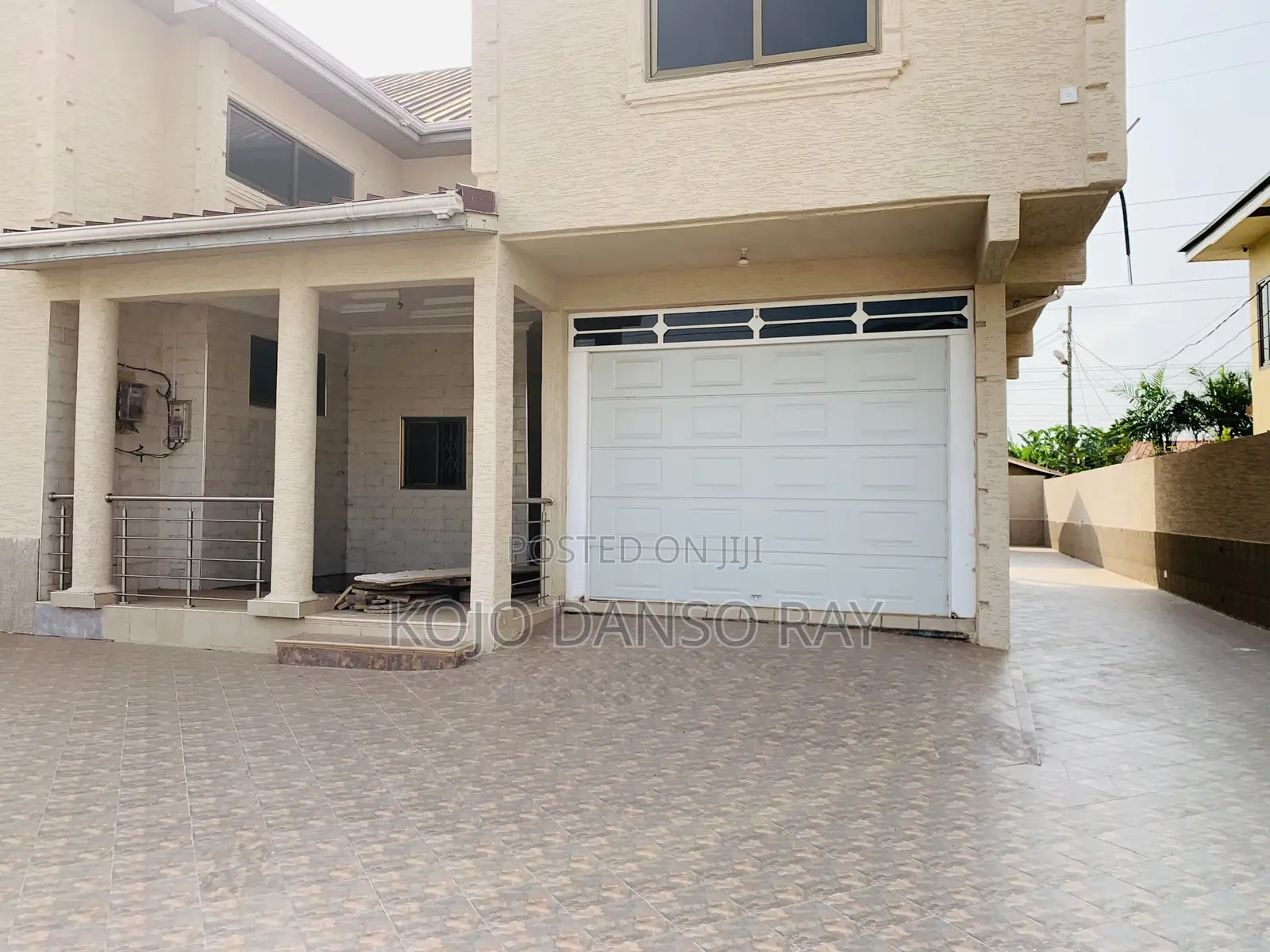 6bdrm House in Pandak Agency, East Legon for rent
