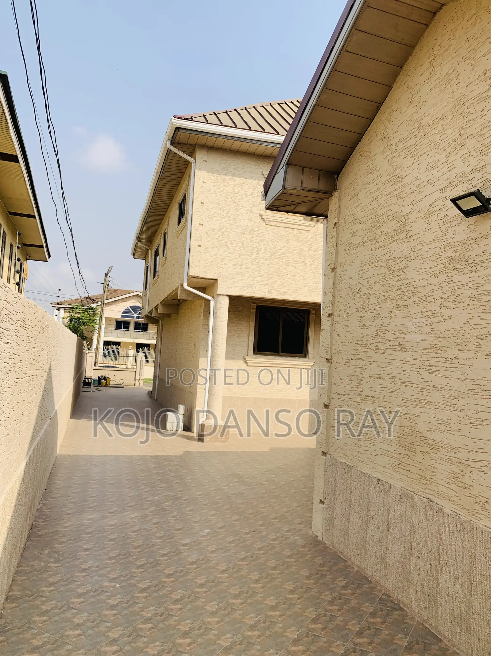 6bdrm House in Pandak Agency, East Legon for rent