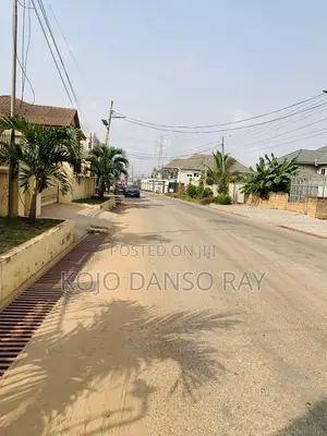 6bdrm House in Pandak Agency, East Legon for rent
