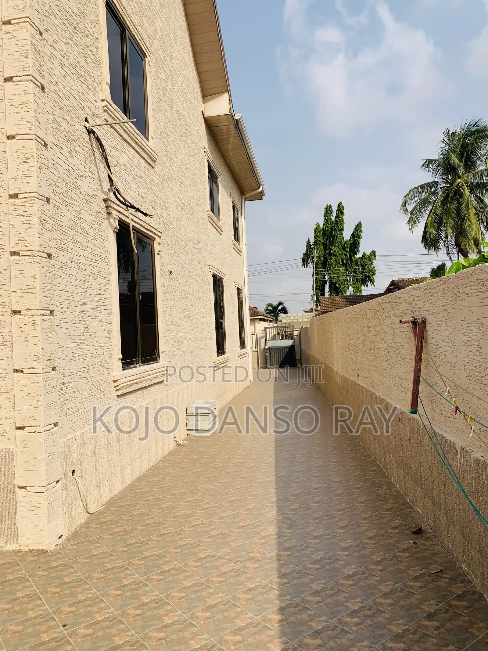 6bdrm House in Pandak Agency, East Legon for rent