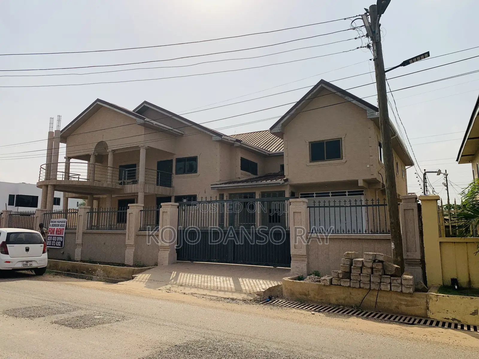 6bdrm House in Pandak Agency, East Legon for rent