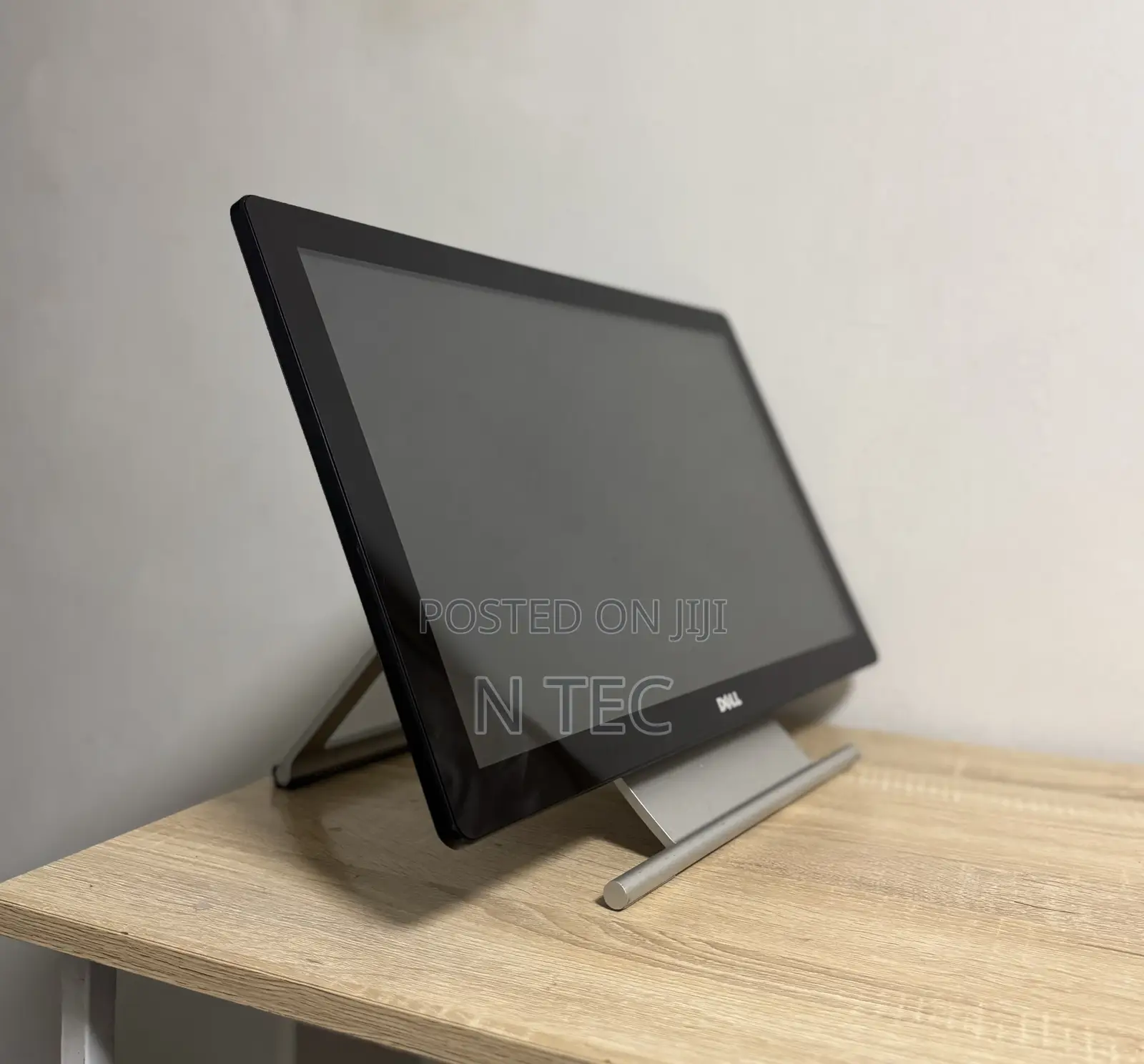 Dell P2314t 23" Led LCD Touchscreen Monitor
