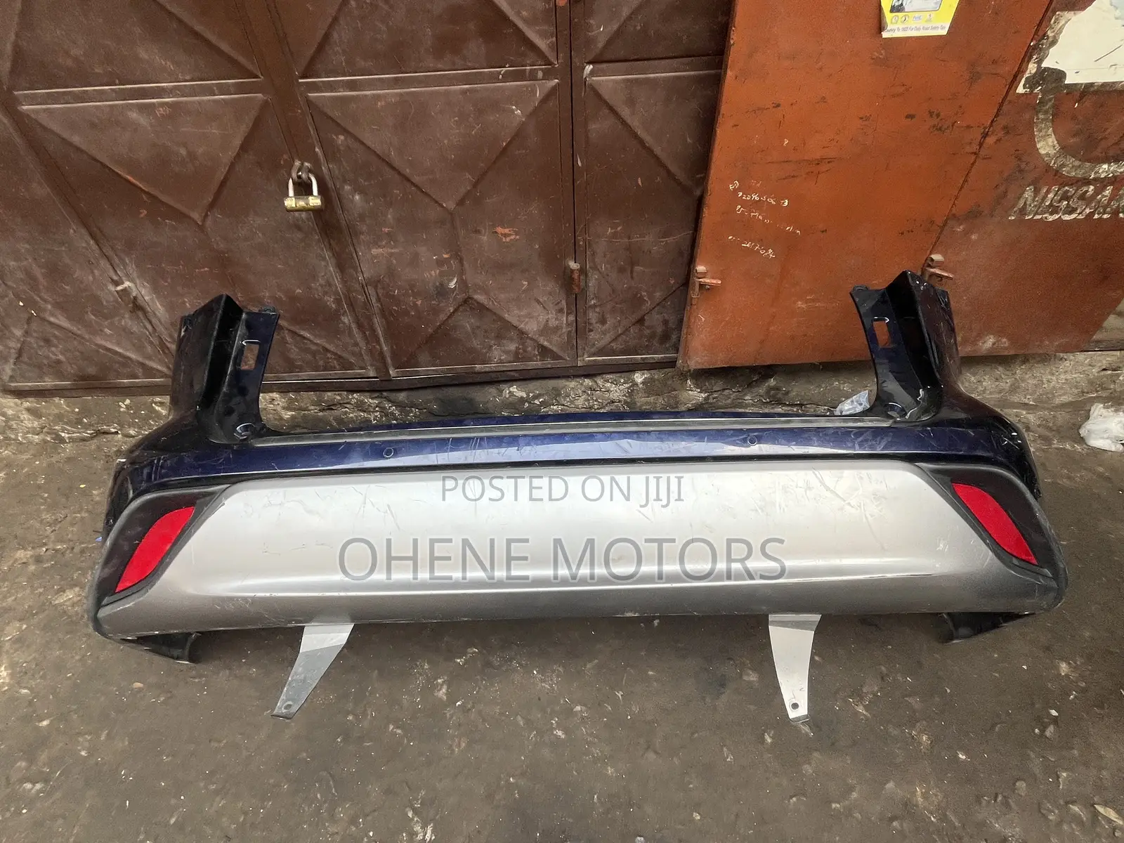 Toyota Highlander 2019-2022 Back Bumper Complete Available
