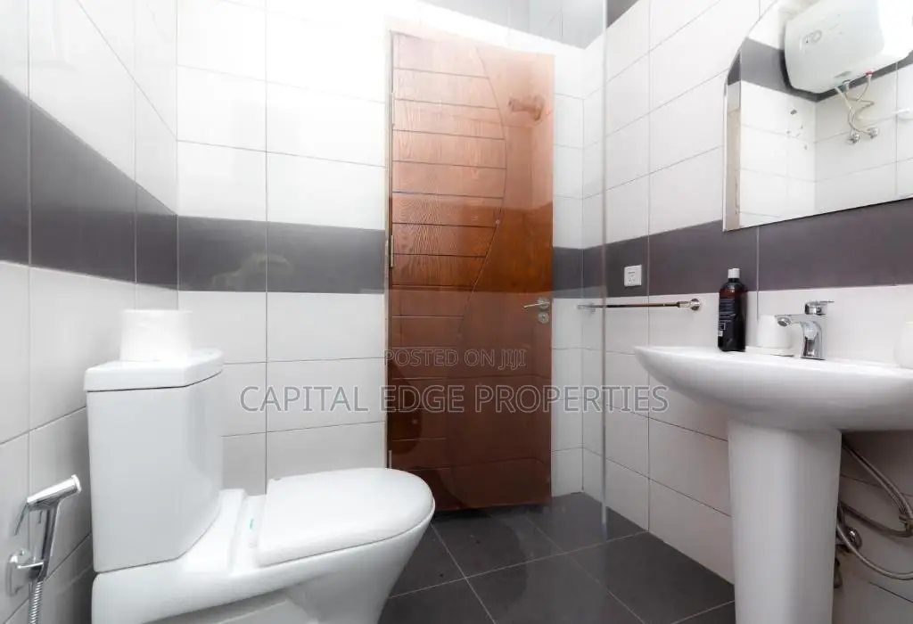 Furnished 3bdrm Apartment in Airport Residential Area for rent