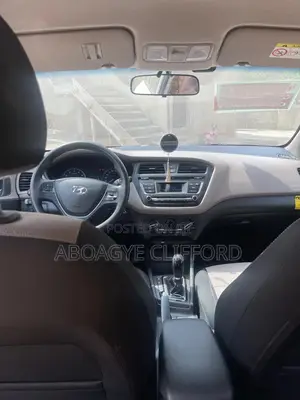 Hyundai i20 1.4 Dual VTVT Petrol (AT) 2016 White