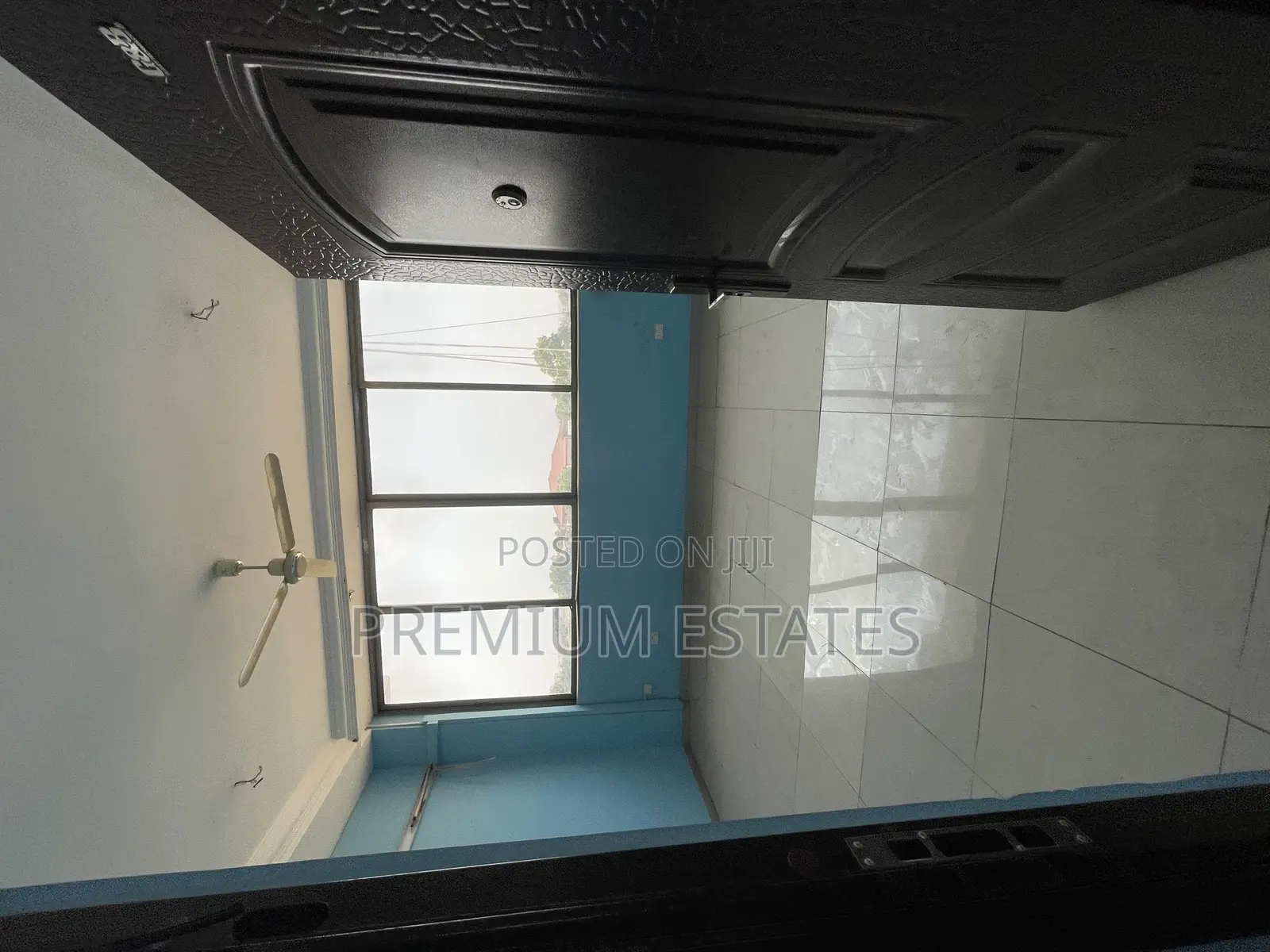 Spacious Office/Commercial Space With Over 10 Rooms for Rent