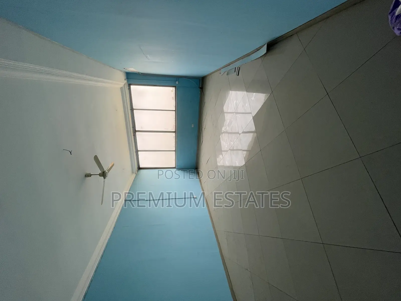 Spacious Office/Commercial Space With Over 10 Rooms for Rent