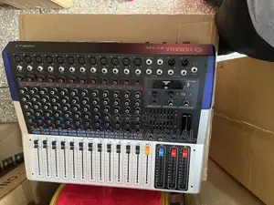 Yamaha Kv-120 Powered Mixer