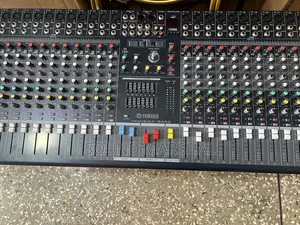 Yamaha SMX-24 Channel Console Mixer