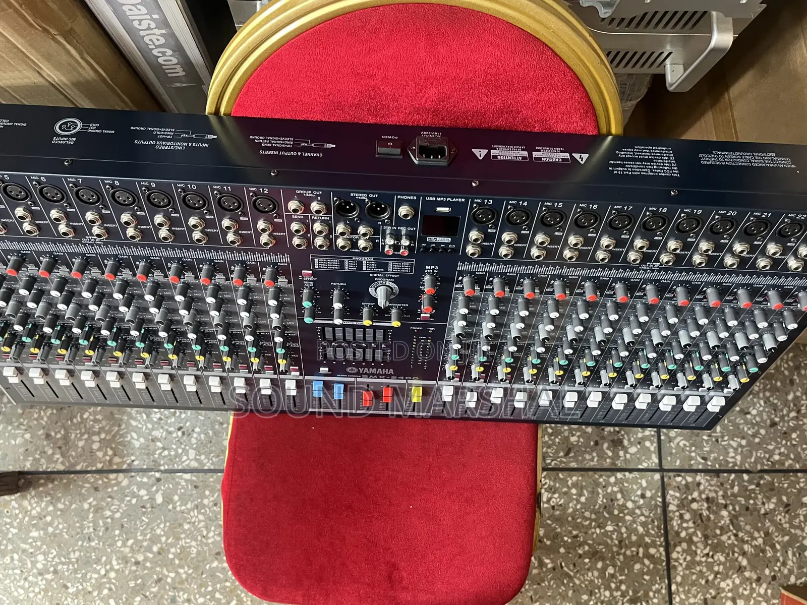 Yamaha SMX-24 Channel Console Mixer