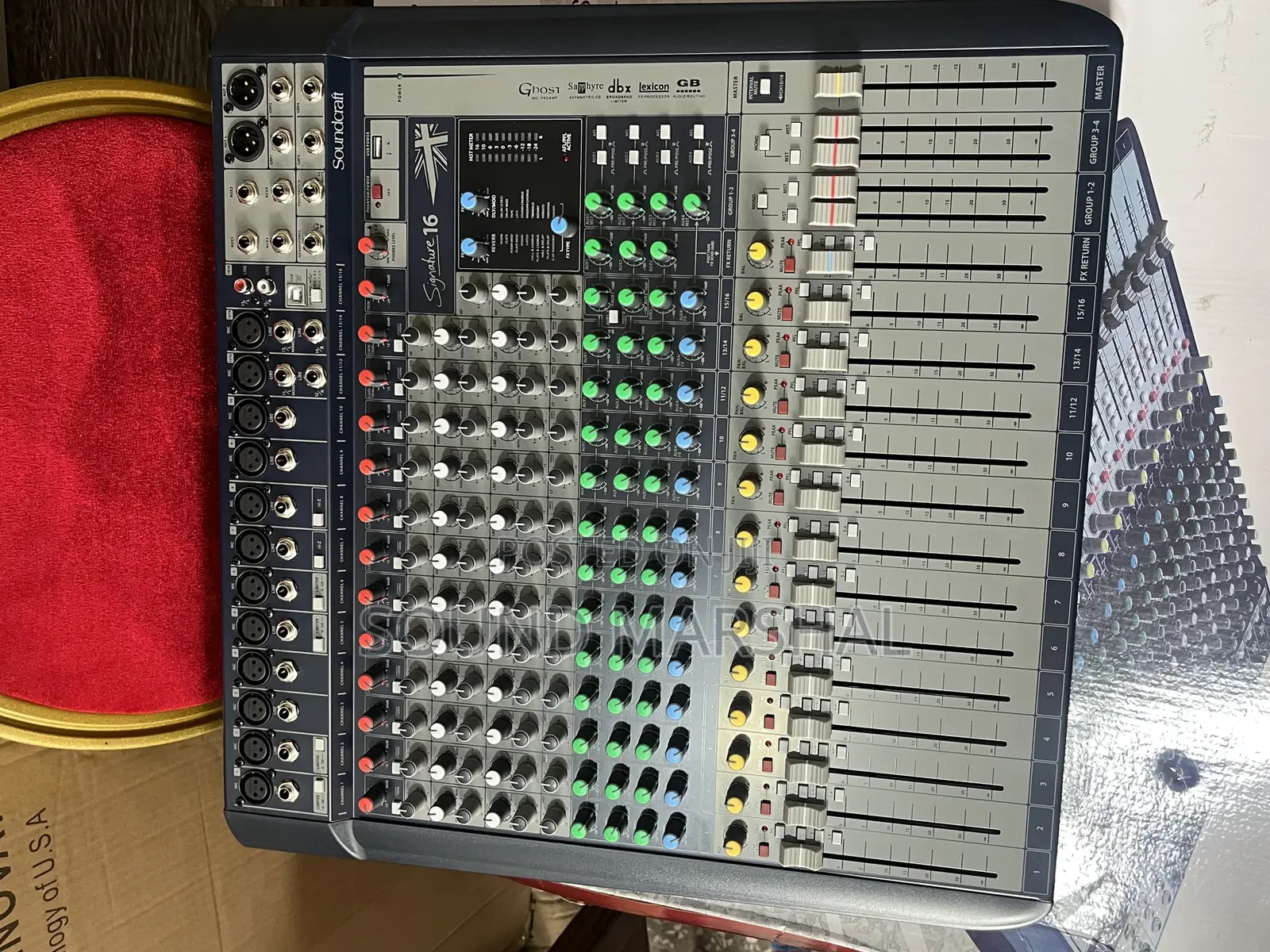 Soundcraft Signature 16