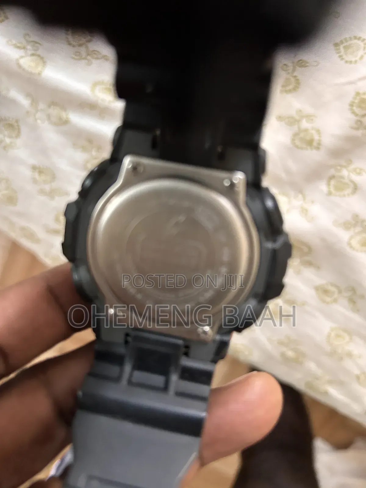 Trendy Casio G-Shock Ga-700 1b
