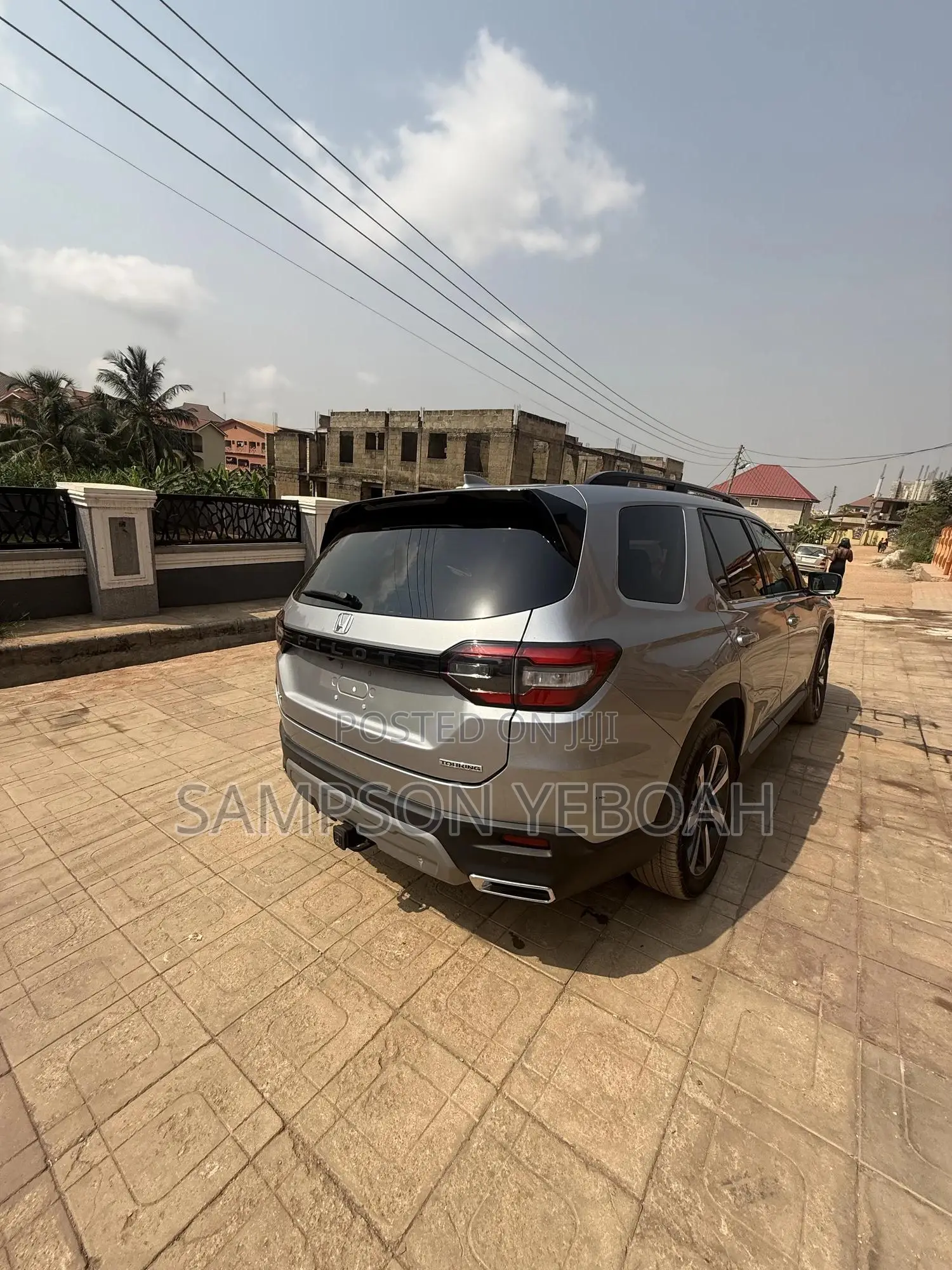 New Honda Pilot Touring AWD 2025 Silver