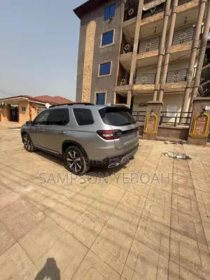 New Honda Pilot Touring AWD 2025 Silver