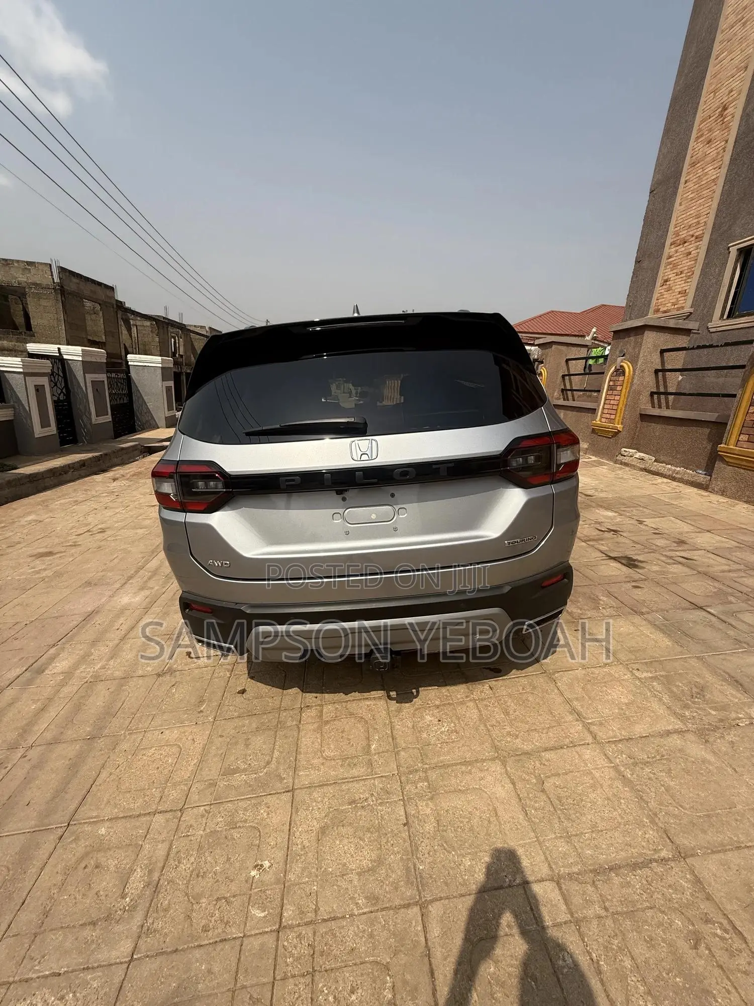 New Honda Pilot Touring AWD 2025 Silver