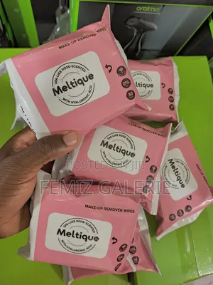 Oraimo Meltique Alcohol Free Hyaluronic Acid Make Up Remover Wipes