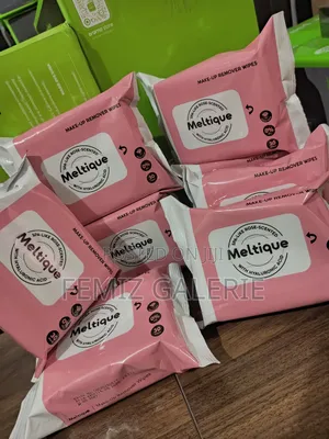 Oraimo Meltique Alcohol Free Hyaluronic Acid Make Up Remover Wipes