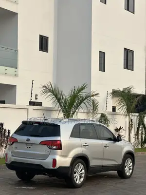 Kia Sorento LX 4dr SUV (2.4L 4cyl 6A) 2014 Silver