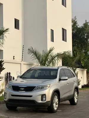 Kia Sorento LX 4dr SUV (2.4L 4cyl 6A) 2014 Silver