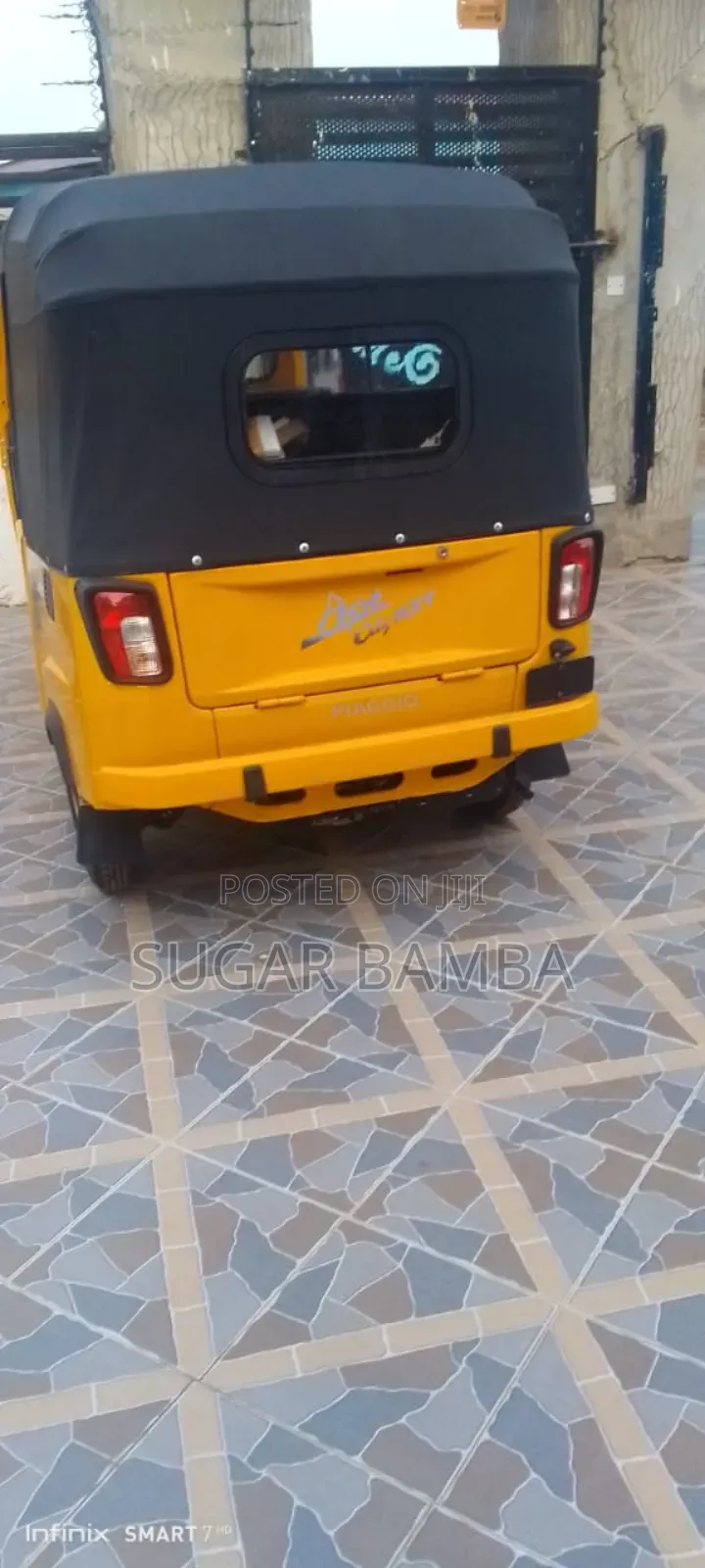 New Piaggio 2025 Yellow