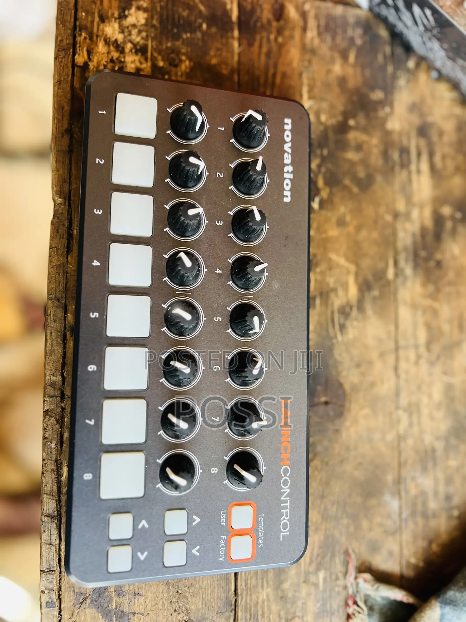 The Novation Launch Control Xl (Mk3) ( Midi Controller )