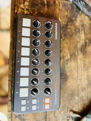 The Novation Launch Control Xl (Mk3) ( Midi Controller )