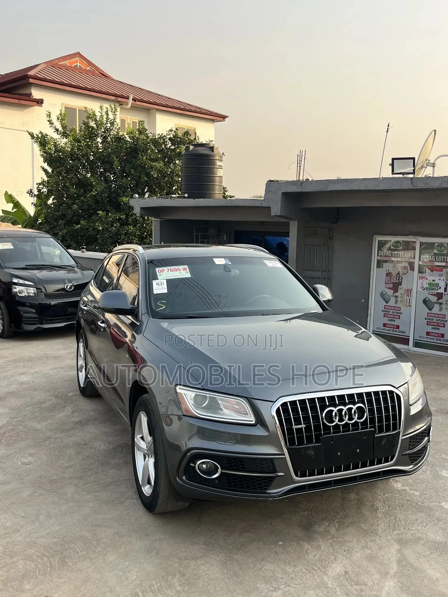 Audi Q5 2.0T Premium AWD quattro 2018 Gray