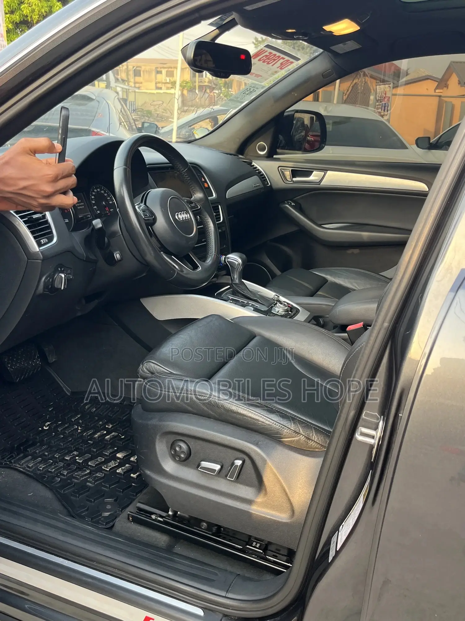 Audi Q5 2.0T Premium AWD quattro 2018 Gray