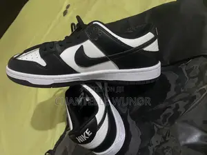 Quality Nike Sb Dunk Sneakers