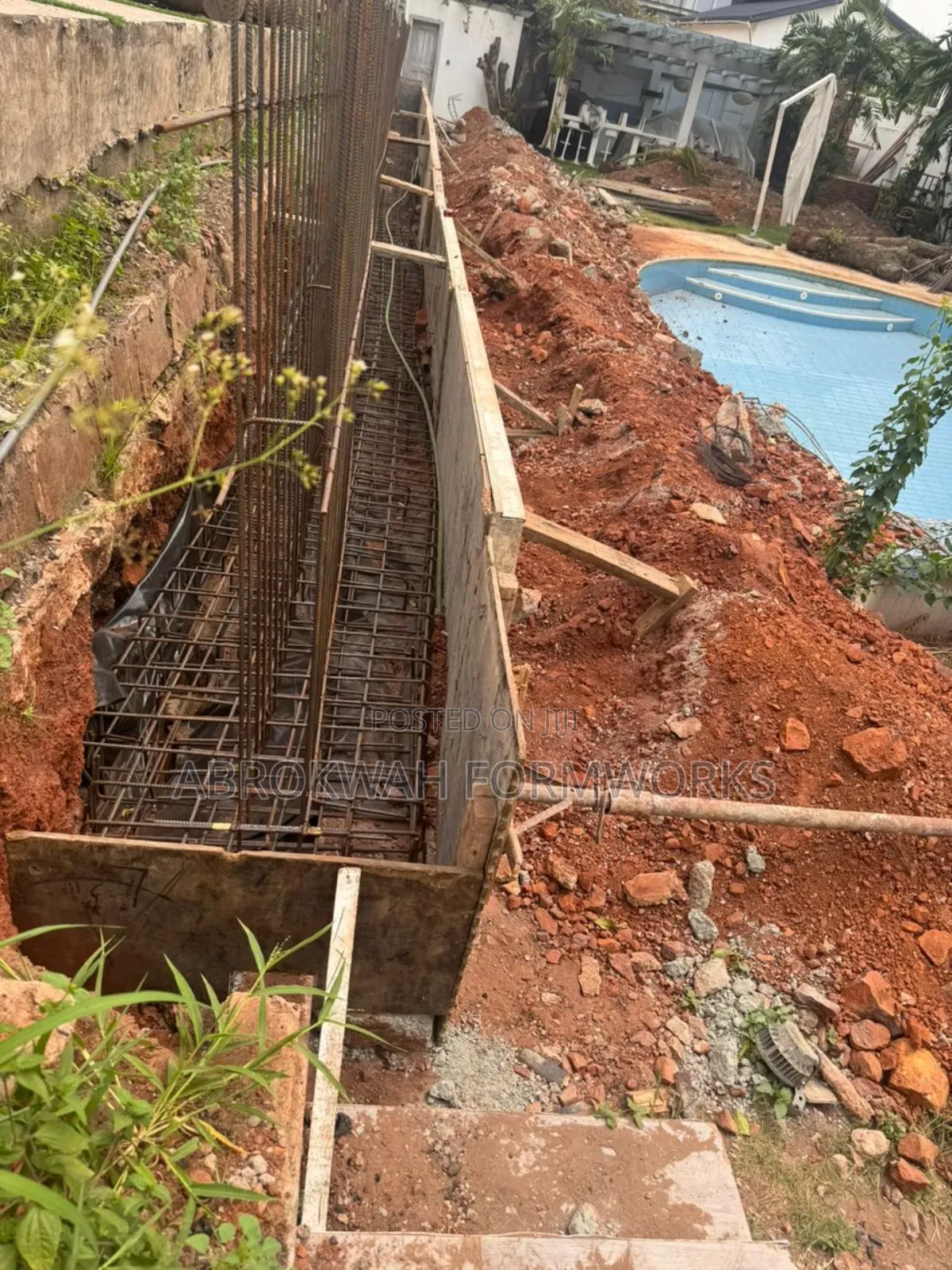 Formworks/Gutter Formwork/Retaining Wall Formwork/Metal Formworks