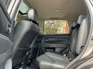 Mitsubishi Outlander SEL AWC 2018 Gray