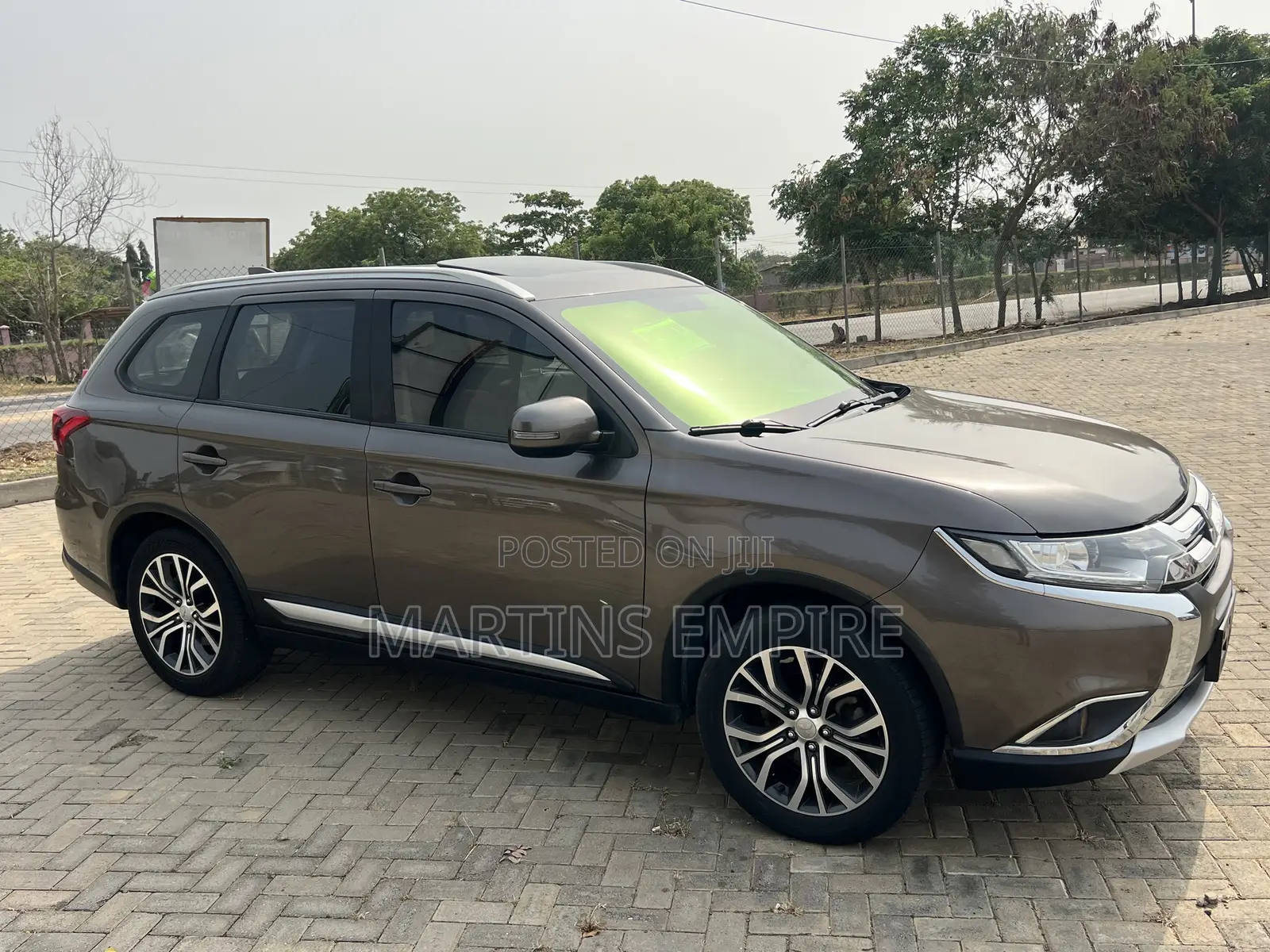 Mitsubishi Outlander SEL AWC 2018 Gray