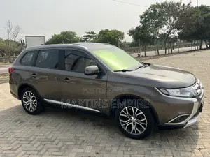 Mitsubishi Outlander SEL AWC 2018 Gray