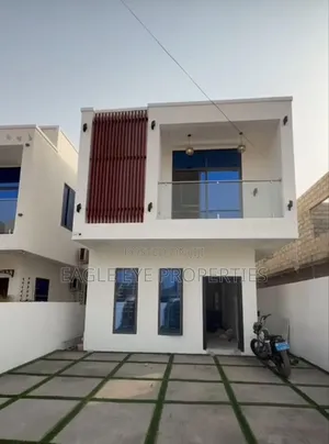 4bdrm House in East Legon for sale