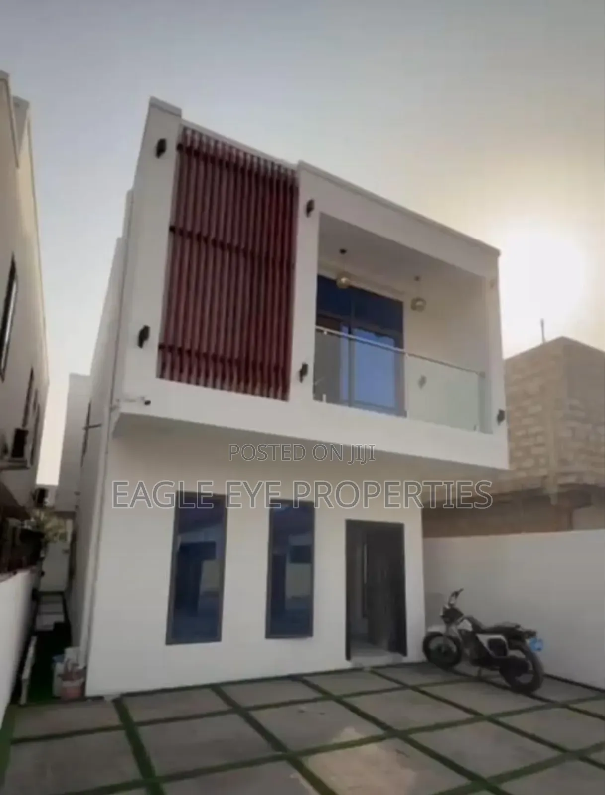 4bdrm House in East Legon for sale