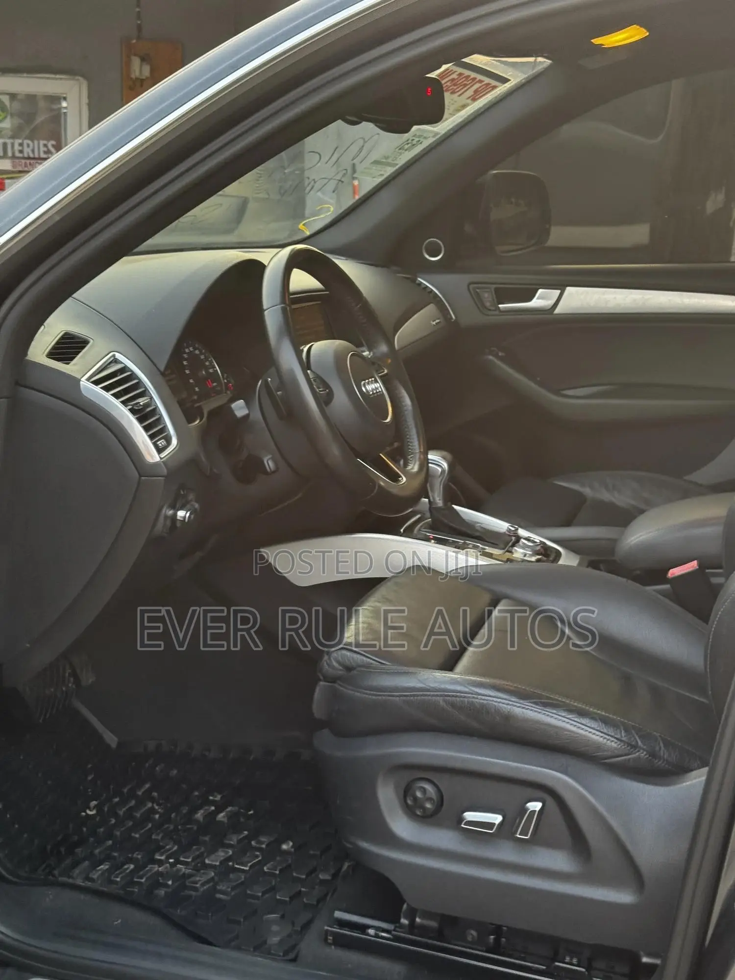 Audi Q5 2.0T Premium AWD quattro 2017 Gray