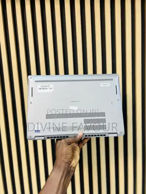Laptop Dell Latitude 5320 32GB Intel Core I7 SSD 512GB
