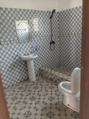 2bdrm House in Amrahia for rent