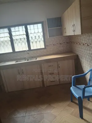 2bdrm House in Amrahia for rent