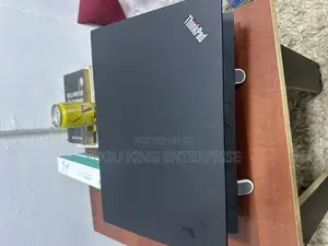 Laptop Lenovo Thinkpad T490s 8GB Intel Core I5 SSD 256GB
