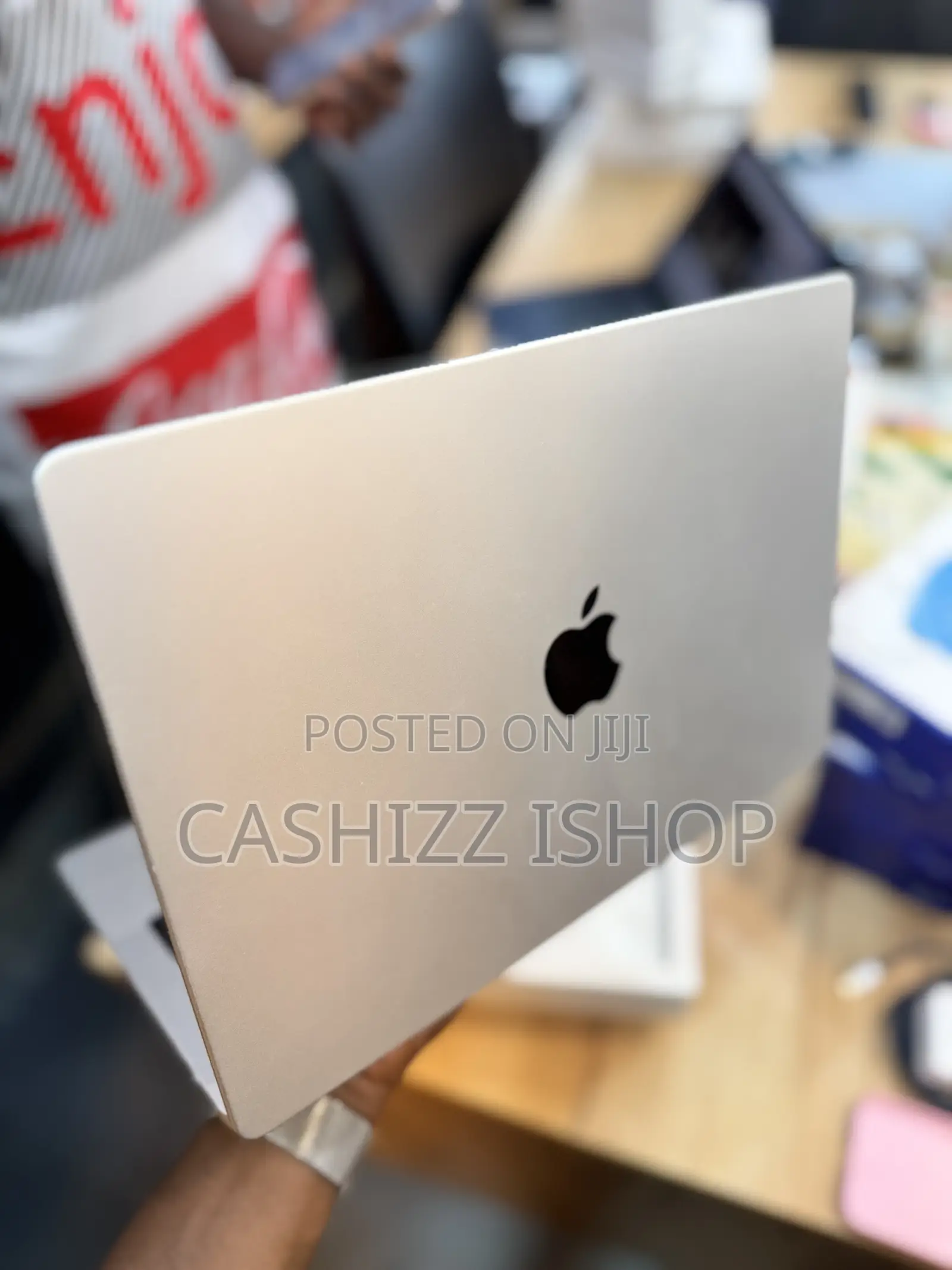 Laptop Apple MacBook Pro 2024 M4 14-Inch 16GB Apple M4 SSD 512GB